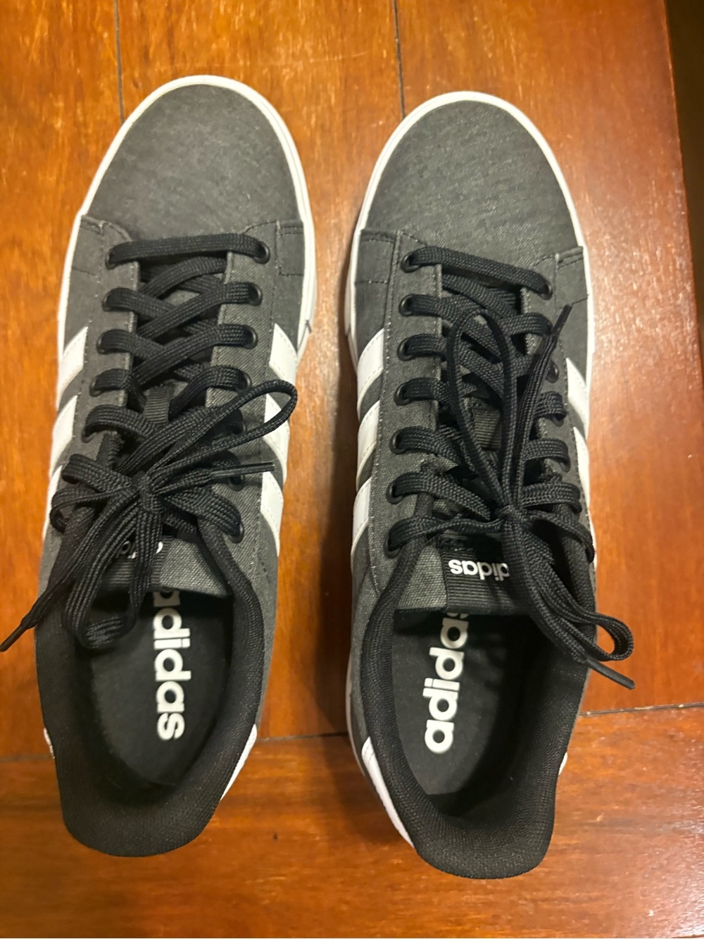 Adidas Daily 3.0 Men's Size 10 Grey Canvas Low Top Sneakers IF4496 3-Stripes - Picture 6 of 6